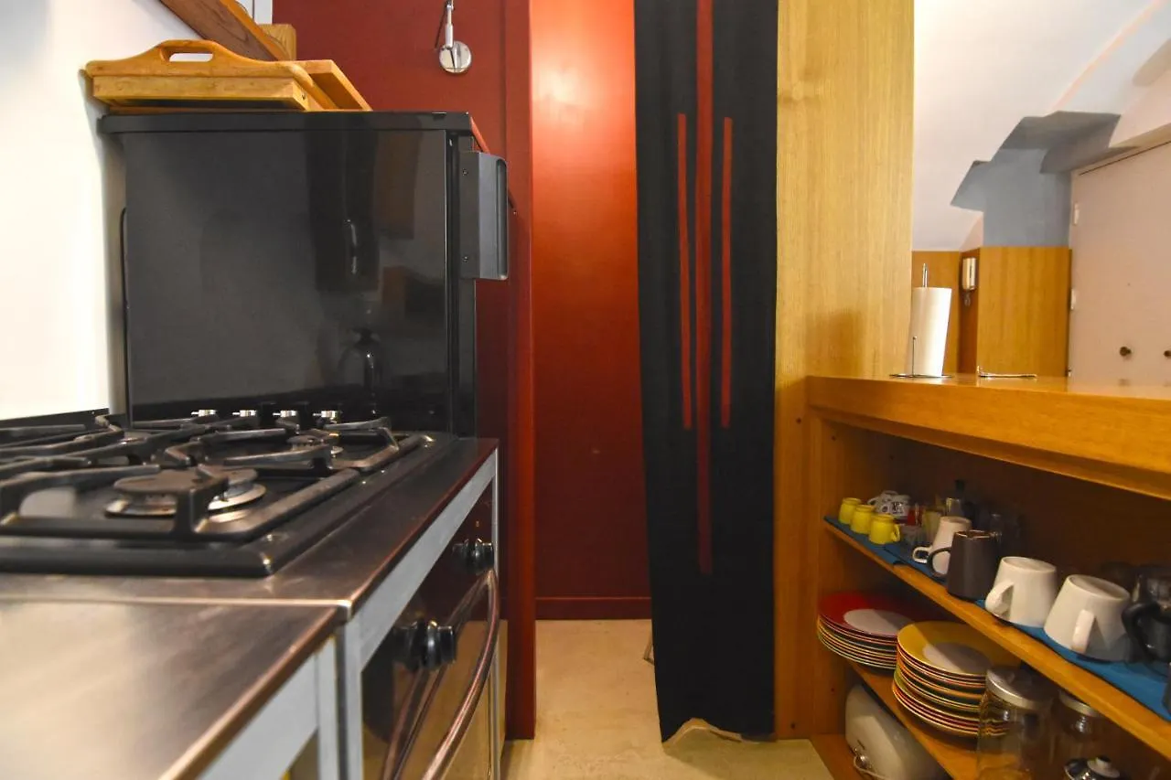Apartment La Maison D'Adele Naples Italy